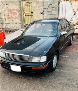 تۆیۆتا کراون